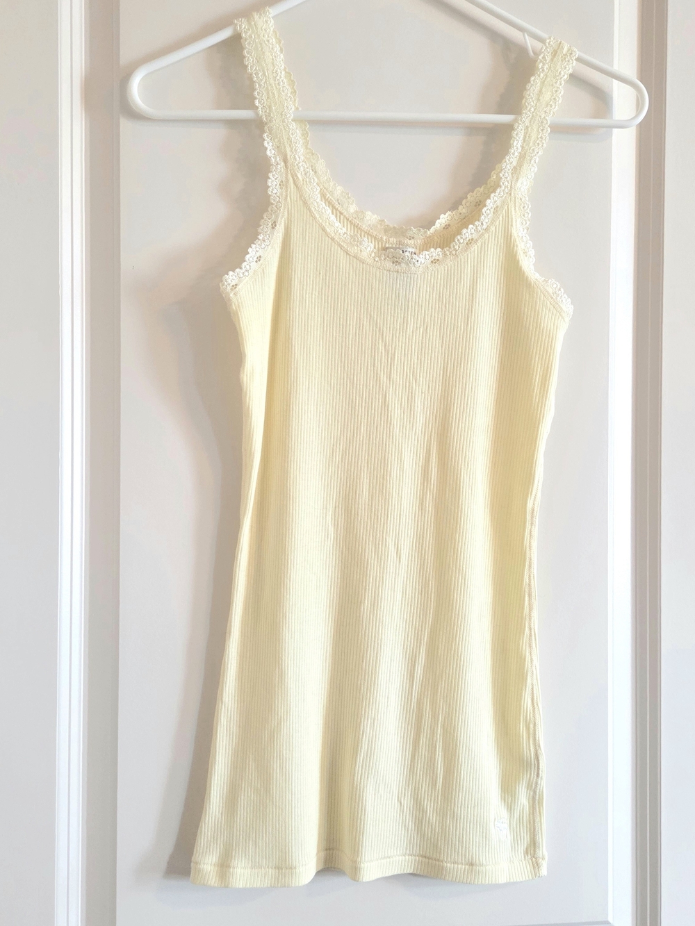 Vintage Abercrombie & Fitch Butter Yellow Lace Cami Top M Rare